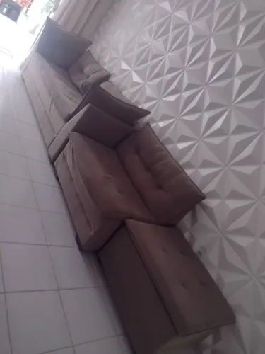 Sofa faz um L,semi novo