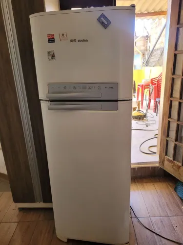 Geladeira Electrolux