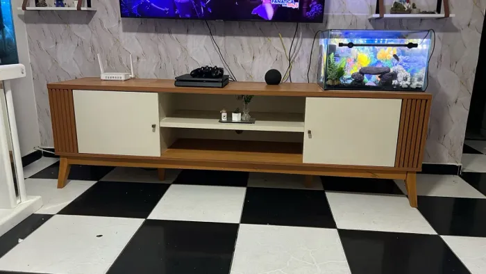Rack para tv até 75?