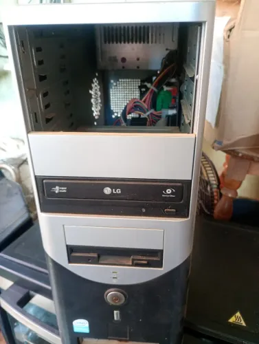 Antiga CPU Intel 
