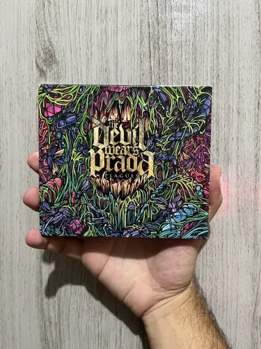 (CD + DVD) Devil Wears Prada Plagues [Deluxe Edition]