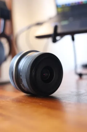 Lente Canon RF 18-45