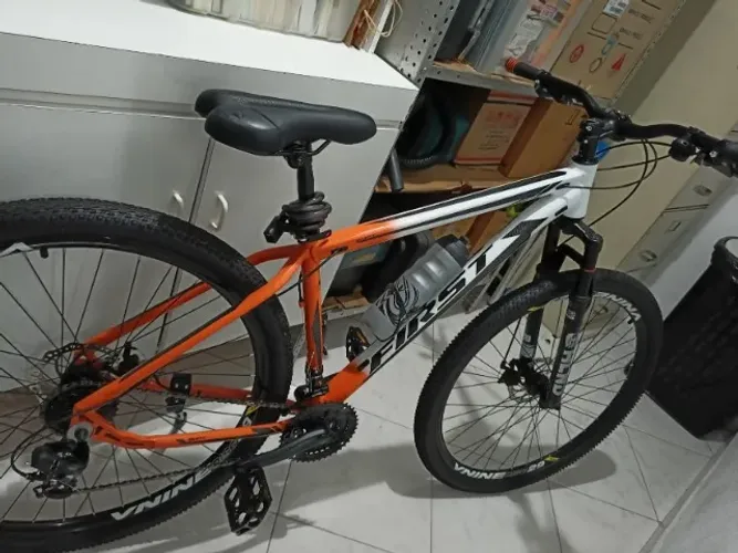 bicicleta First Smitt aro 29 - quadro 17,5