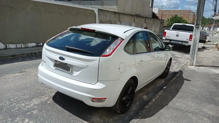 Ford Focus 1.6 S/se/se Plus Flex 8v/16v 5P 2013