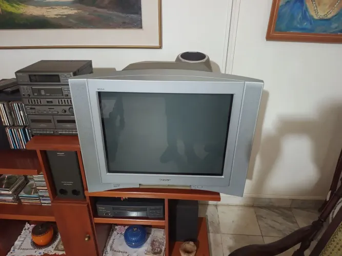 TV Sony Trinitron