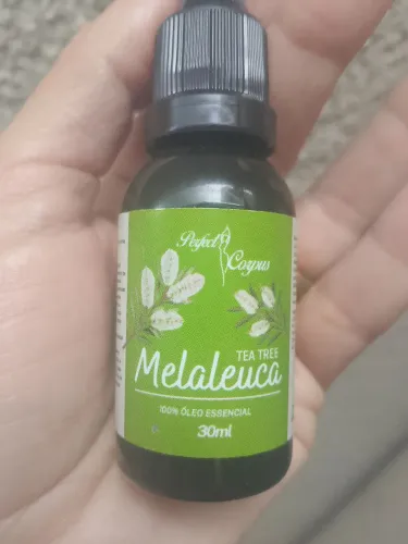 óleo de melaleuca 