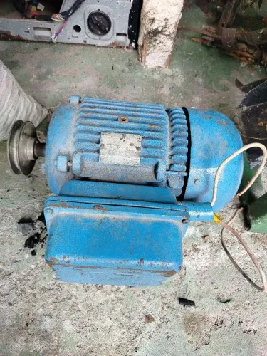 Motor 5cv weg