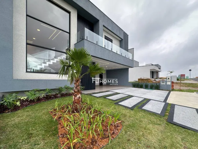 Sobrado com 4 dormitórios à venda, 296 m² por R$ 2.950.000,00 - Condomínio Maria Cândida -