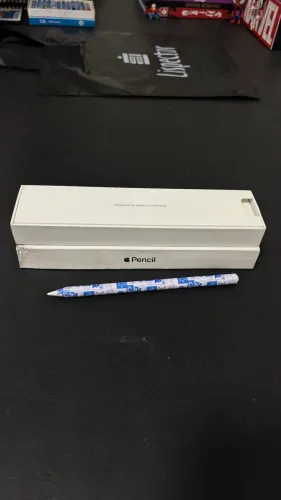 Apple Pencil 2 Original - Com Skin