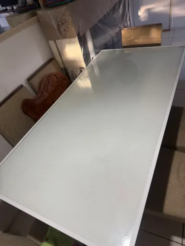 Mesa de jantar com 6 cadeiras