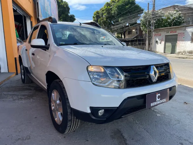 Renault Duster Oroch Exp. 1.6 Hi-flex 16V Mec. 2016