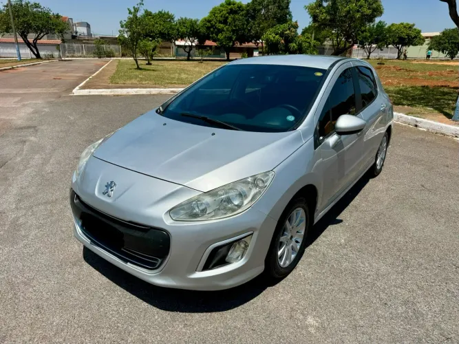 Peugeot 308 Allure 1.6 Flex 16V 5P Mec. 2013