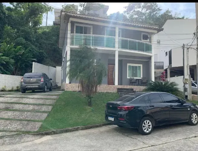 Casa com 5 quartos à venda, 160 m² por R$ 900.000 - Maria Paula - São Gonçalo/RJ
