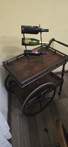 Carrinho de Chá / Carrinho de Bar Antigo em Madeira Nobre