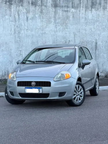 Fiat Punto Attractive 1.4 Fire Flex 8V 5P 2012
