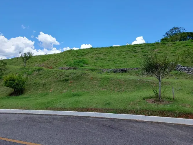 Lote/Terreno para venda com 1029 metros quadrados em Vilagio Paraibuna - Paraibuna - São P