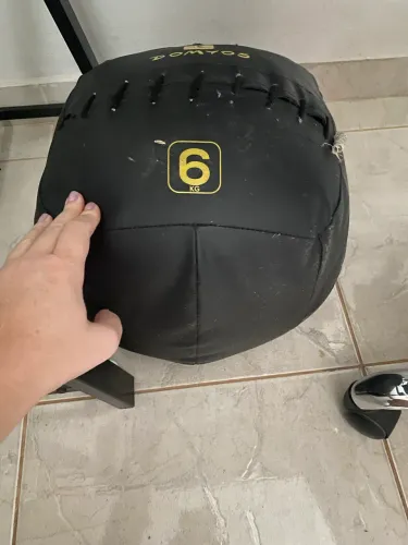 Wall boll