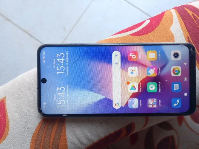 Celular Redmi 64 gb note 10