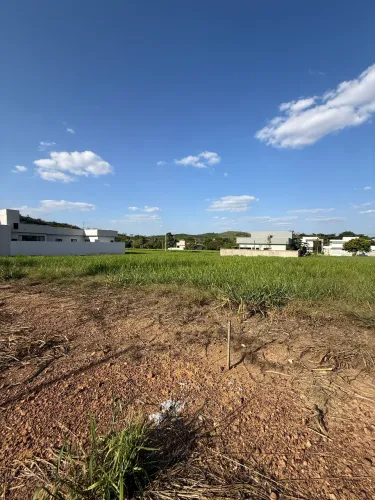 VENDE?SE LOTE BAIRRO MIRANTE DA SERRA