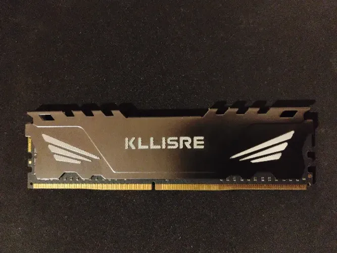 Memória RAM Kllisre 8GB DDR4 2400MHz Preta (Com Dissipador)