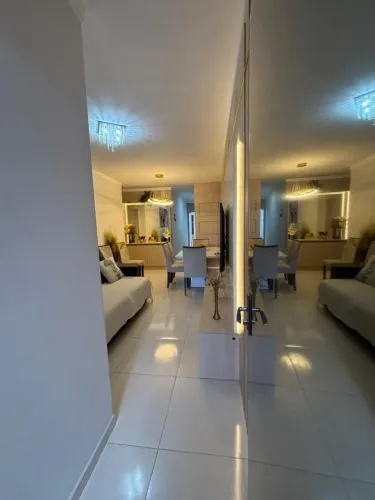 Troco casa em Tijucas por casa ou apartamento em São José ou Biguaçu. Analiso propostas.