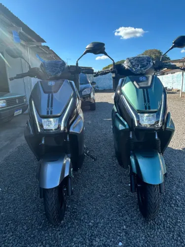 Moto elétrica + não precisa CNH8