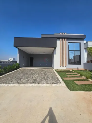 Casa à venda em Nova Odessa, Jardim Recanto das Águas, com 3 quartos