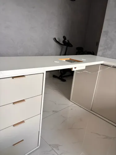 Mesa de manicure