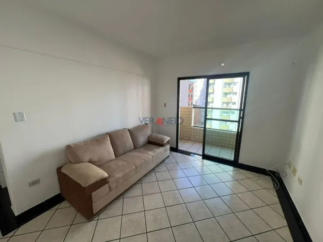 Apartamento à Venda em Vila Guilhermina, Praia Grande - SP