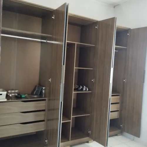 Guarda roupas novinho em gurupi 