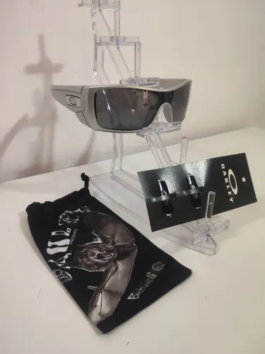 Óculos de sol Oakley Batwolf
