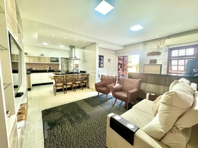 Casa à venda Rua Concórdia, Niterói - Canoas