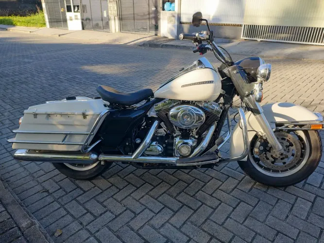 Harley Davidson Police, Road king 2008