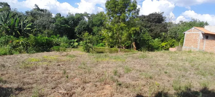 terreno em cidade pequena mais ótima pra morar e passar as férias e o tempo com a fa