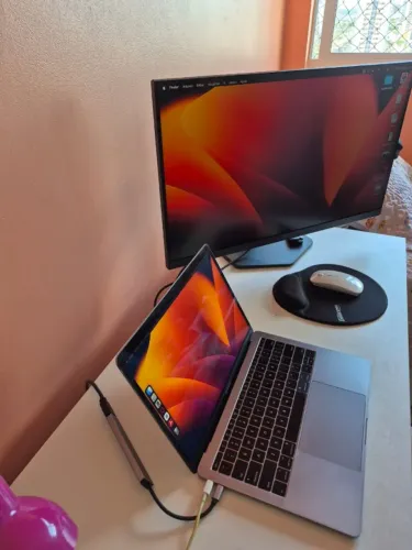 MacBook PRO
