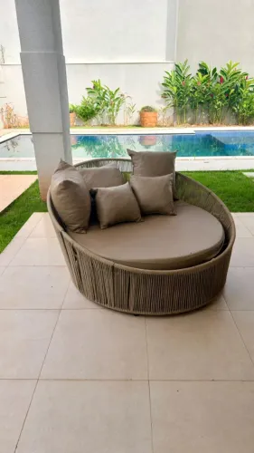 Chaise em corda náutica