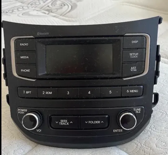 Rádio/som original do Hyundai HB20 compatível com os modelos de 2012 a 2019