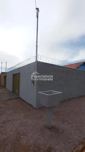 CASA 3Q com suíte R$ 229 mil