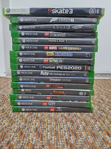 16 CDs de Xbox 400 reais 