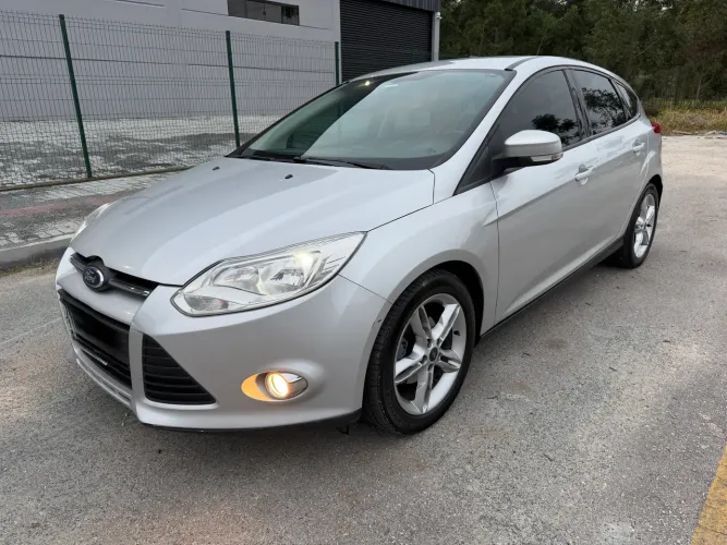 Ford Focus 2.0 16v/se/se Plus Flex 5P Aut. 2015