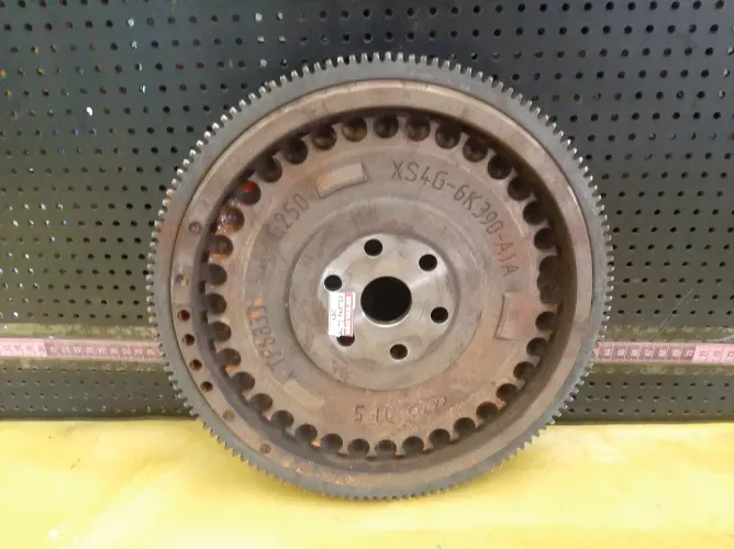 Volante Do Motor Cremalheira Ford Focus 1.8 16v 2002