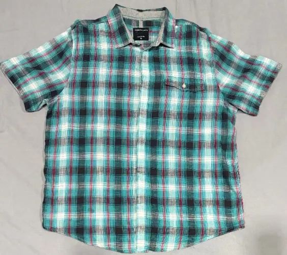 Camisa Masculina Xadrez CALVIN KLEIN JEANS manga curta tamanho GG.