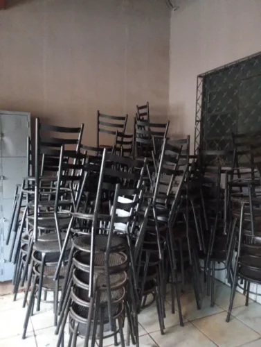 Cadeiras para restaurantes e bares