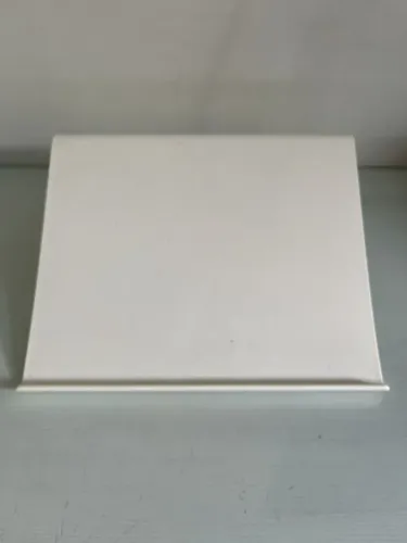 suporte ikea para ipad ou computador branco
