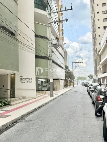 Aluguel Anual  3 Suítes no Centro de Balneário Camboriú | 219m²