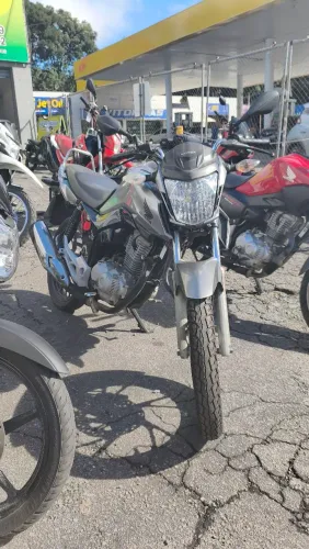 HONDA CG FAN 160 PRATA 2023 Shalon veículos Cariacica