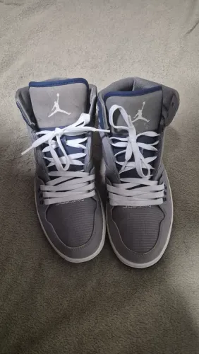 Tênis Nike Jordan 41
