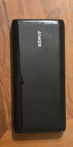 Super Combo Anker: Power Bank 26.800mAh + Hub 6 Portas + Cabo Reforçado USB /Micro USB