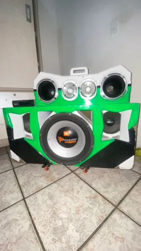 Paredão de Som