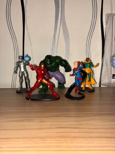 Play Set raro vingadores marvel